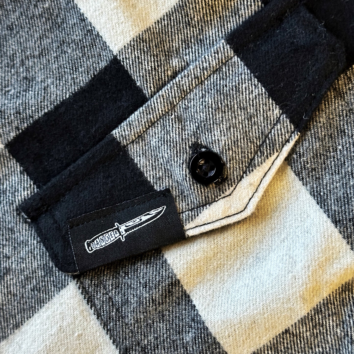 Danger Company Flannel (Ecru/Black)